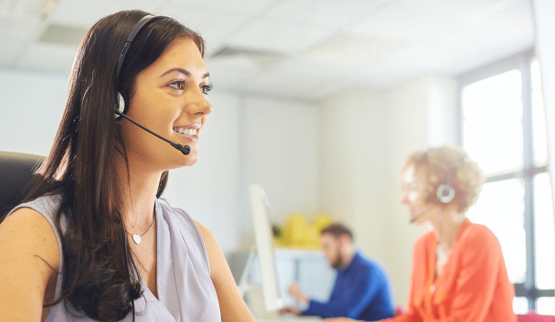 Call Centre vs. Contact Centre: What’s the Difference? (And Which One Do You Need?)